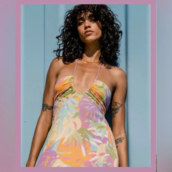 Billabong So Groovy Floral Tropical Pastel Maxi Dress -  threedaughtersproperties.com